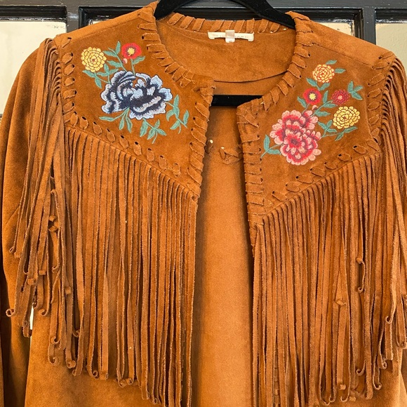 Floral Embroidered Fringe Jacket - Picture 2 of 5